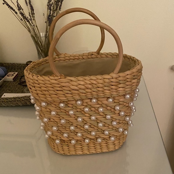 POOLSIDE The Mak Pearly Straw Mini Beach Tote Bag - Picture 2 of 3
